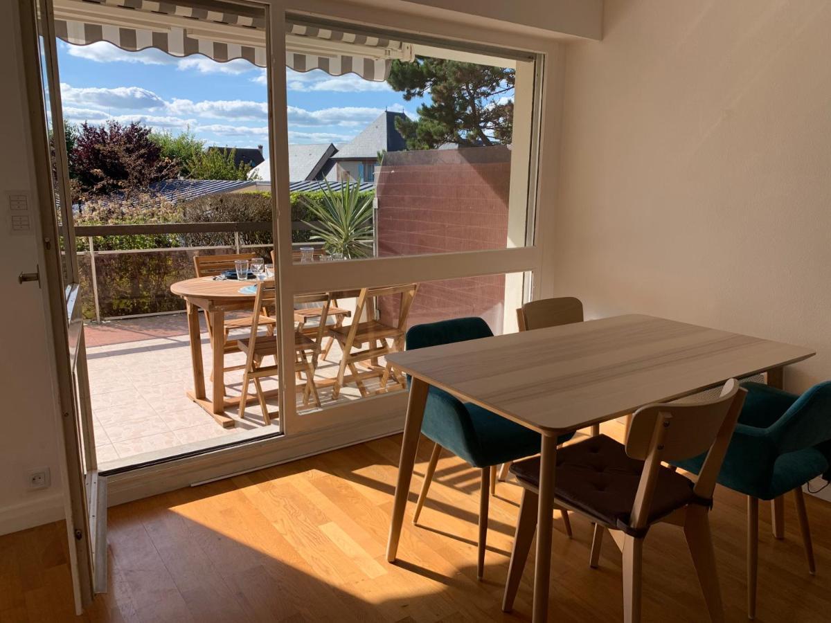 Trouville, Appartement Renove Avec Grande Terrasse Au Calme Экстерьер фото